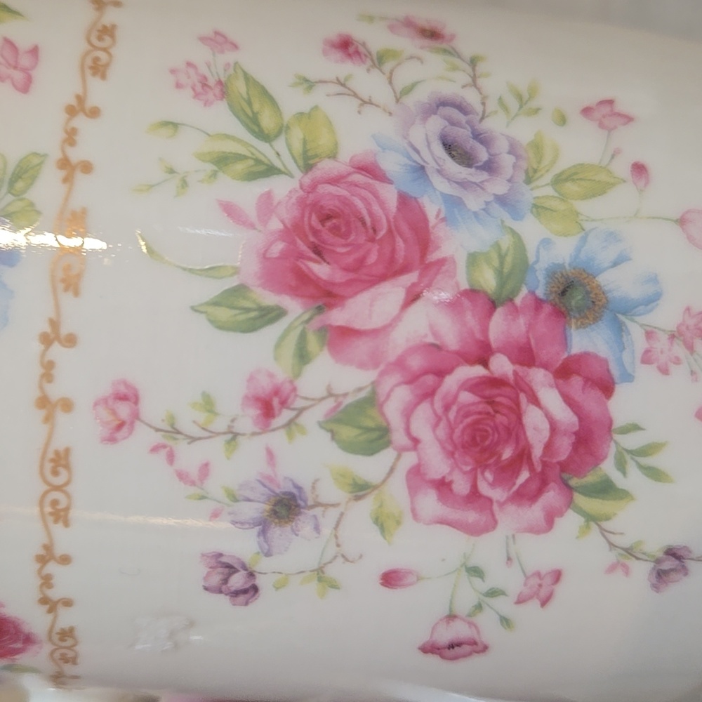 Grace Teaware Set of Two Elegant Fine Porcelain Floral Mugs - Picture 2 of 9